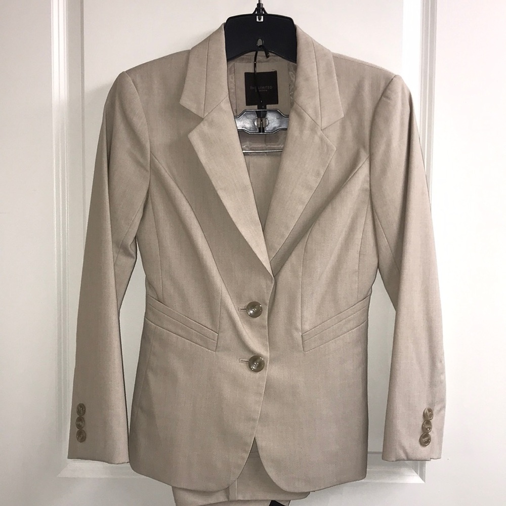 The Limited Cassidy Fit 2-piece suit